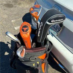 Golf set of clubs irons drivers wedges putter and woods with golf bag